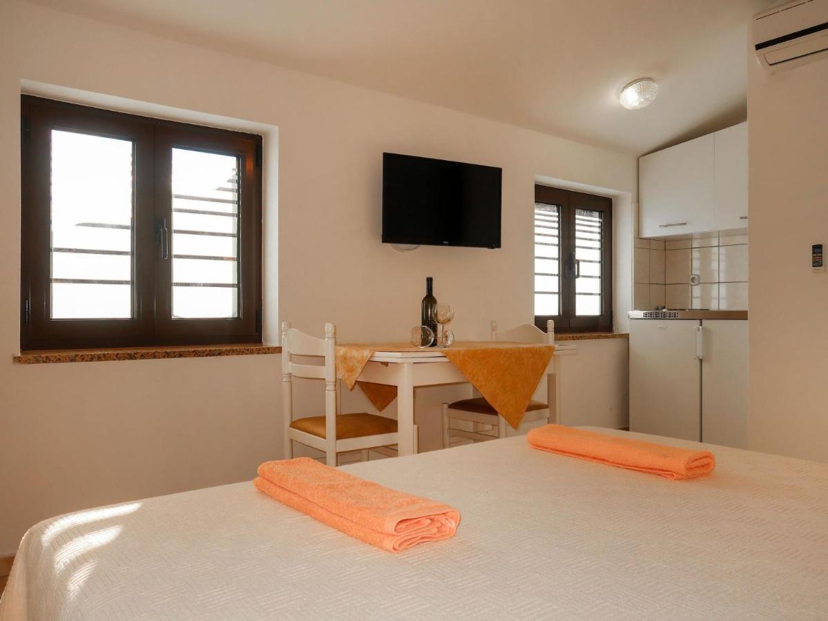 Apartment Marija - BKA500 Jurandvor Buitenkant foto
